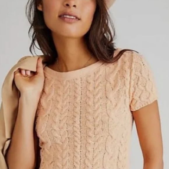 Free People Tops - NWOT FREE PEOPLE Baby Cable Tee Large